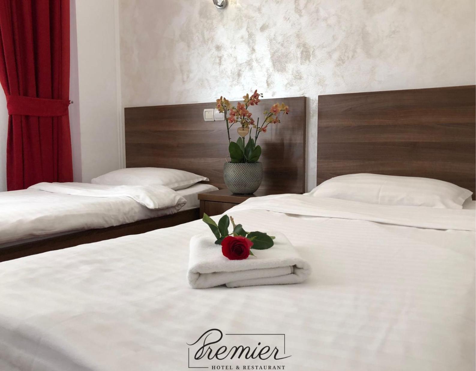 Hotel Premier Botoşani Exterior foto